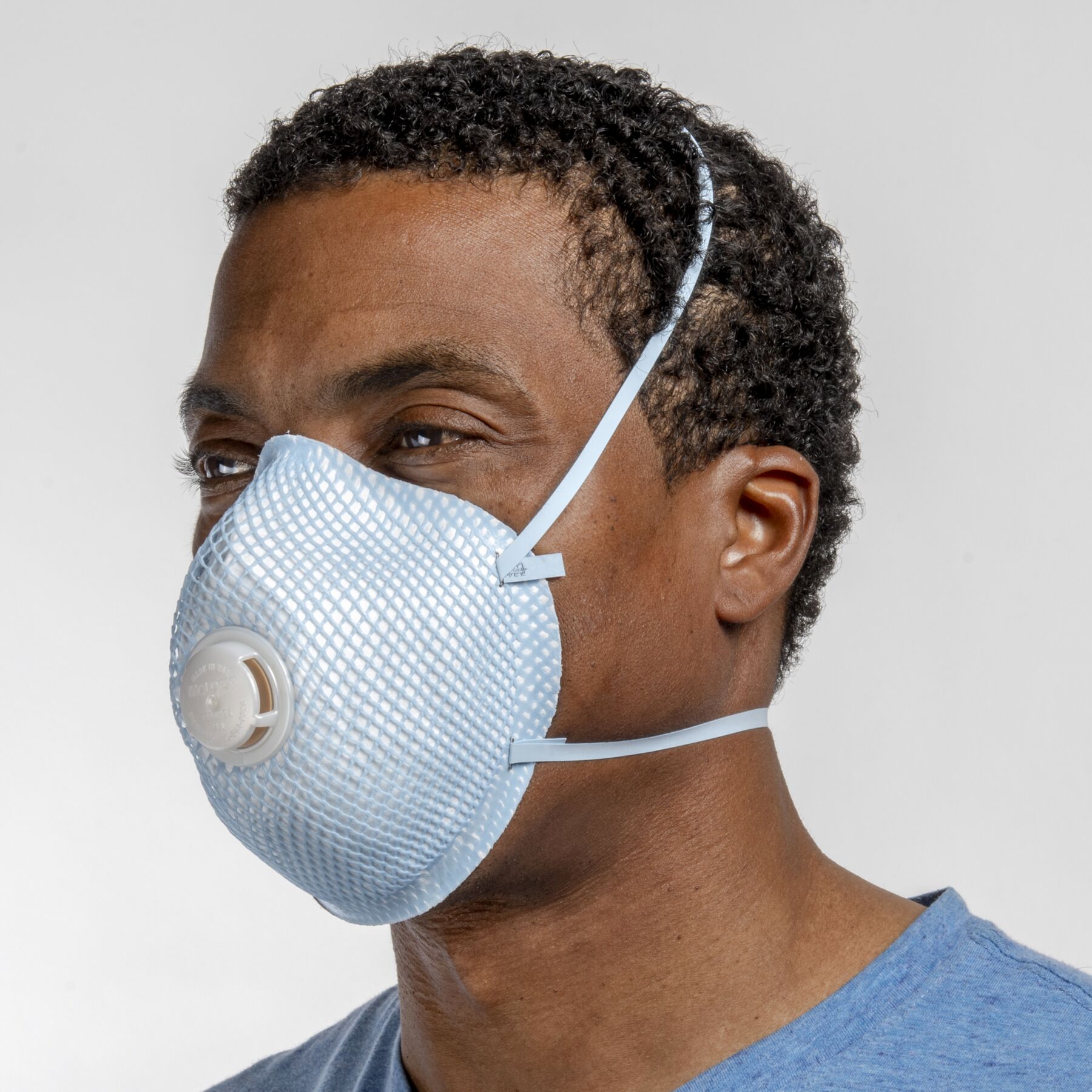 2300N95 Disposable Respirator with Valve NIOSH Approved Medium/Large - Image 3